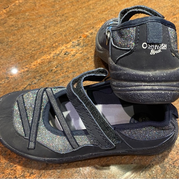 3 for $ 15 OshKosh B'Gosh Fawn girls Mary Jane Flat - Picture 4 of 6